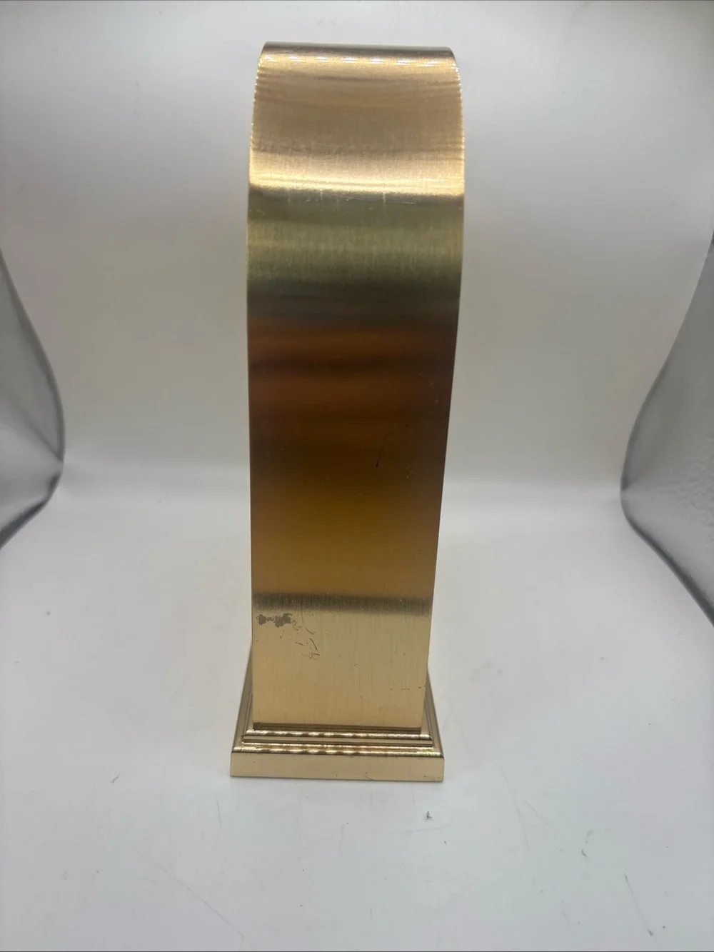 Vintage Howard Miller Quartz Clock Brass Finish Mantle Table Desk - Tested
